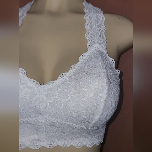 Felina (Medium) white lace bralette - Picture 5 of 8